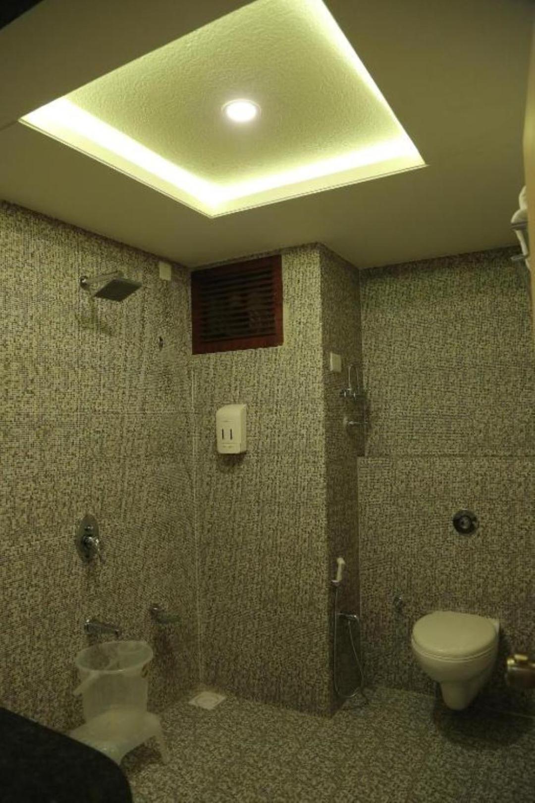 Hotel Roma Kristo Dwārka Dış mekan fotoğraf