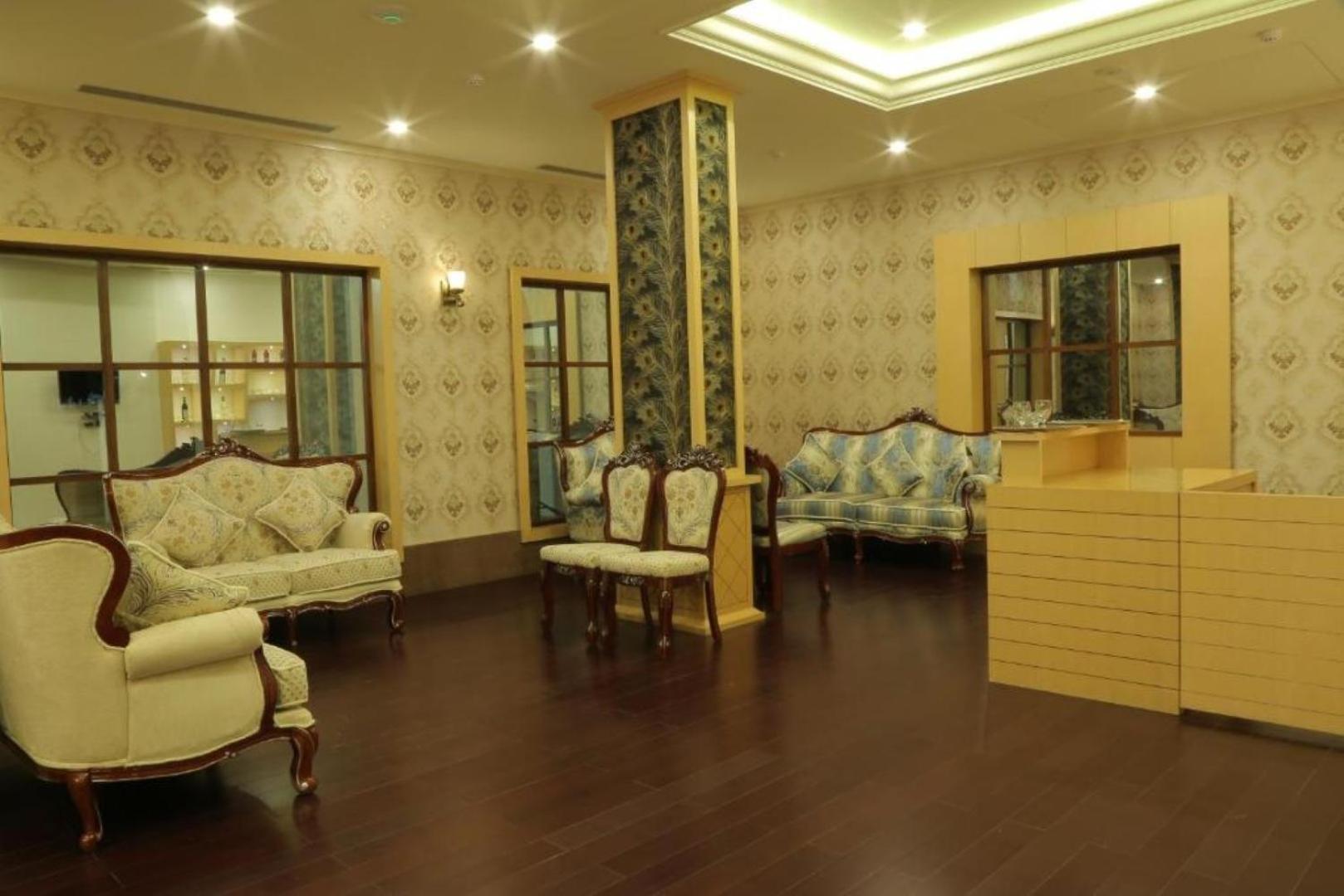 Hotel Roma Kristo Dwārka Dış mekan fotoğraf