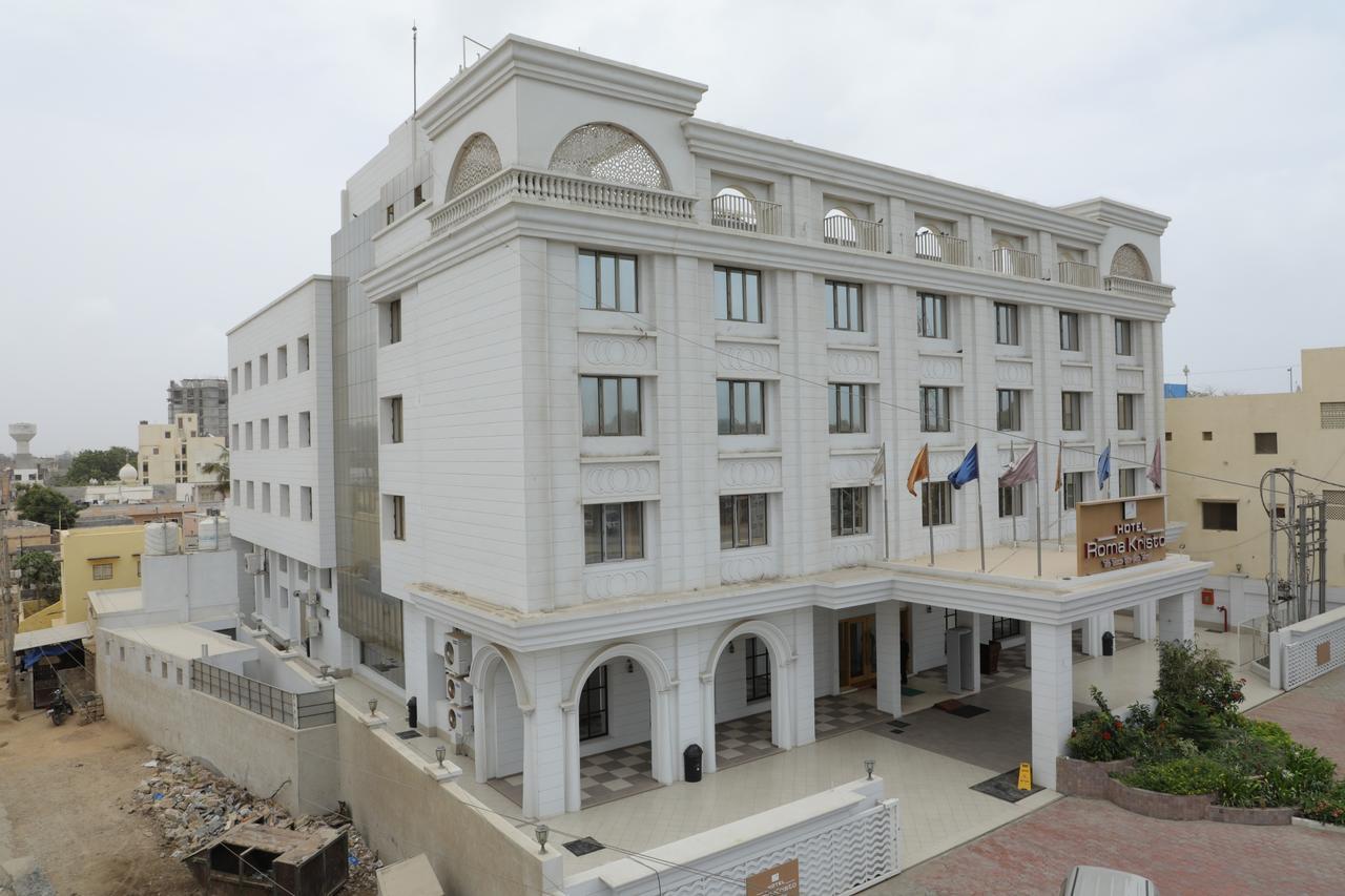 Hotel Roma Kristo Dwārka Dış mekan fotoğraf